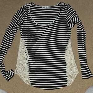 dELiA*s Black and White Striped Long Sleeve with Cream Lace Size Small